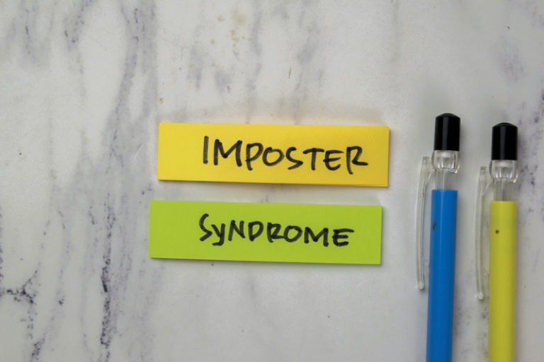 Tipuri de sindrom al impostorului: Cum se manifestă în viețile noastre