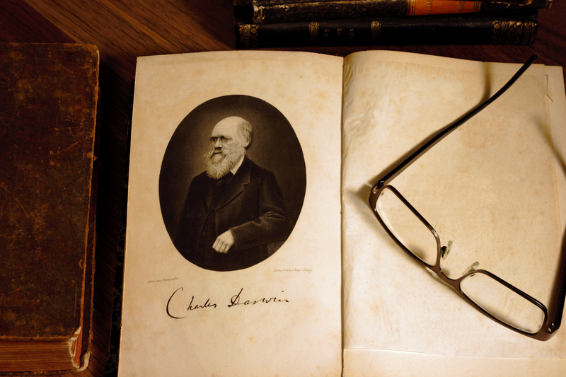 Experiența lui Charles Darwin: Evoluția gândirii științifice pe înțelesul tuturor