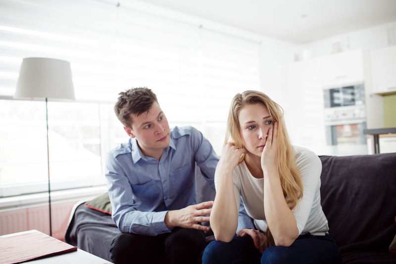 Postura de victimă în relația de cuplu: cum te eliberează comunicarea