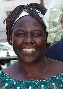 Povestea lui Wangari Maathai: Femeia care a plantat milioane de arbori în Kenya