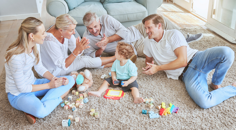 Sfaturi de aur pentru proaspeții părinți: Cum să gestionezi relația cu bunicii